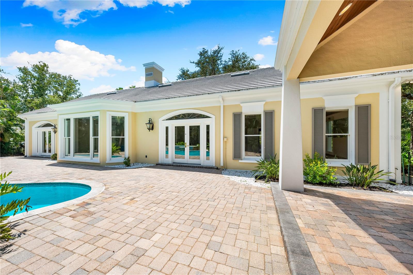 A4664295 Property Photo