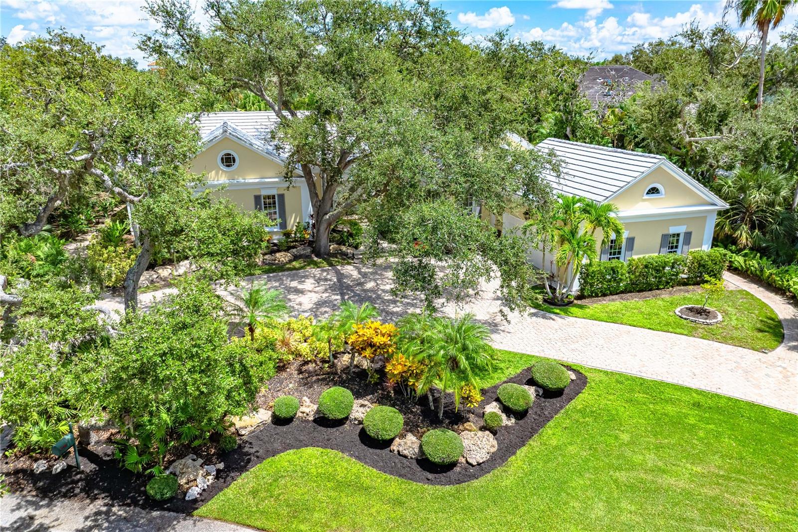 A4664295 Property Photo
