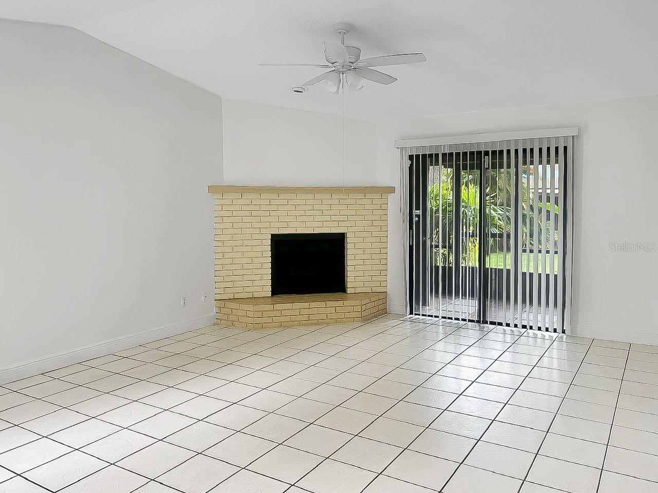 1735 FOXHALL CIR #1, KISSIMMEE, FL, 34741