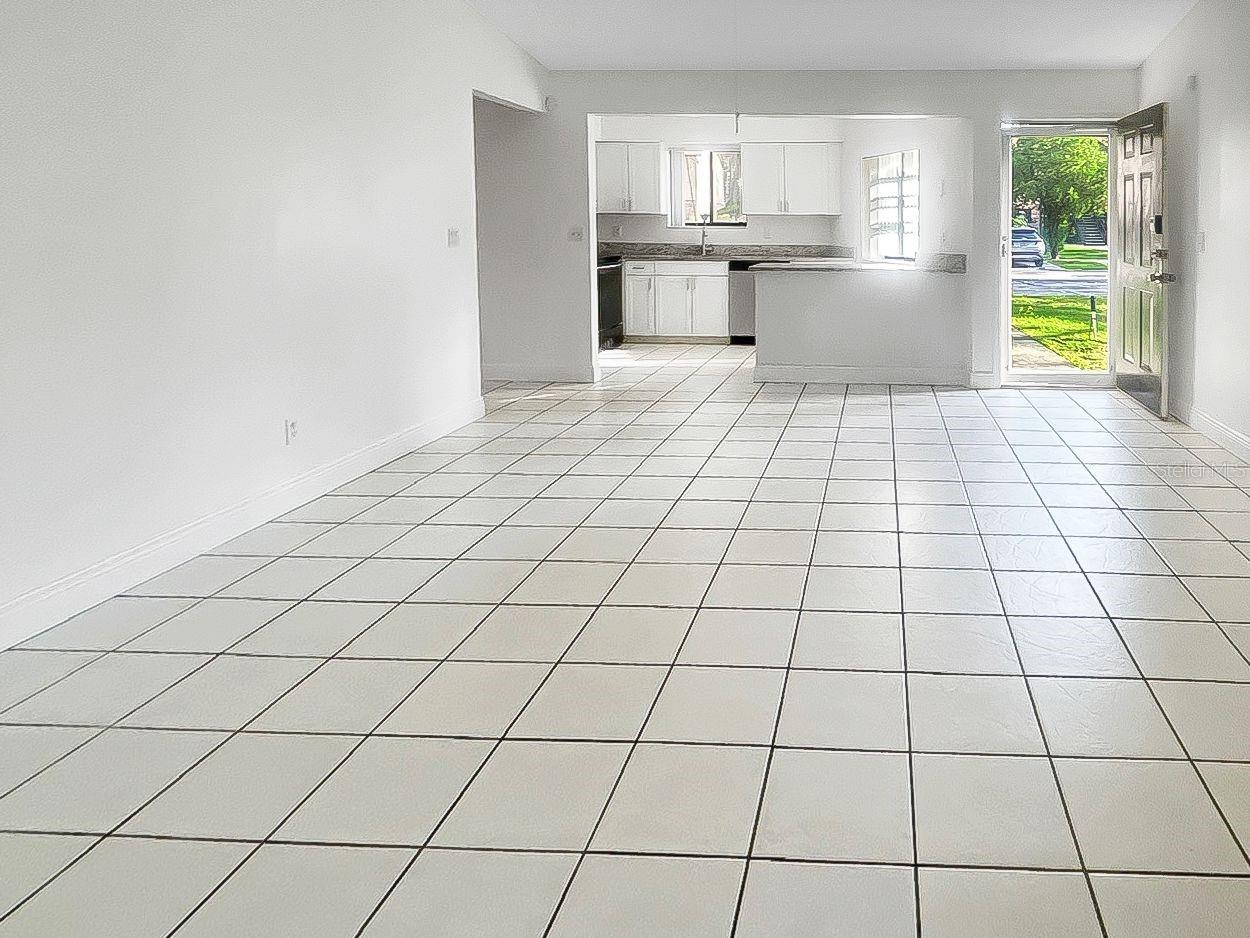 1735 FOXHALL CIR #1, KISSIMMEE, FL, 34741