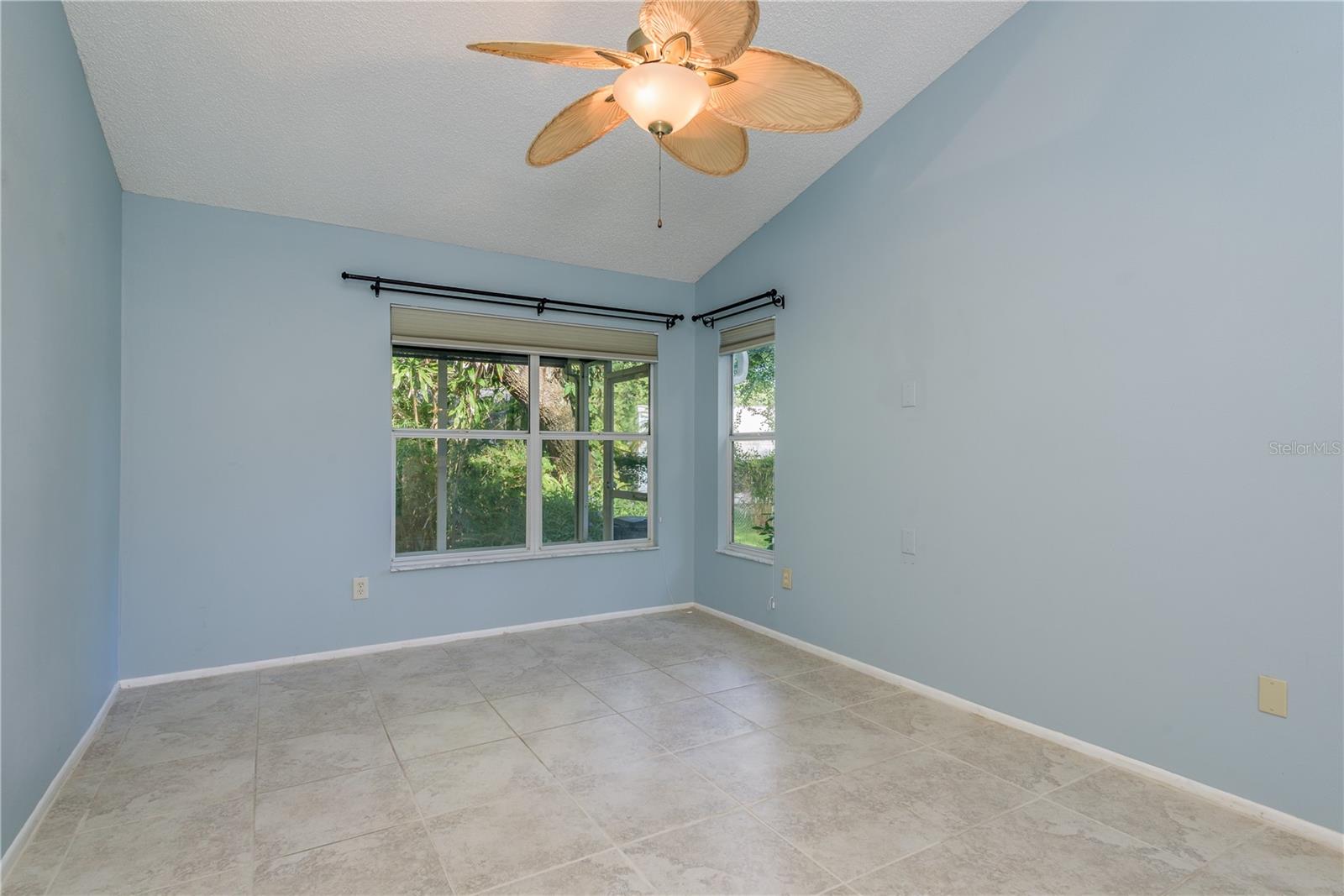 3082 POINTER DR, PALM HARBOR, FL, 34683