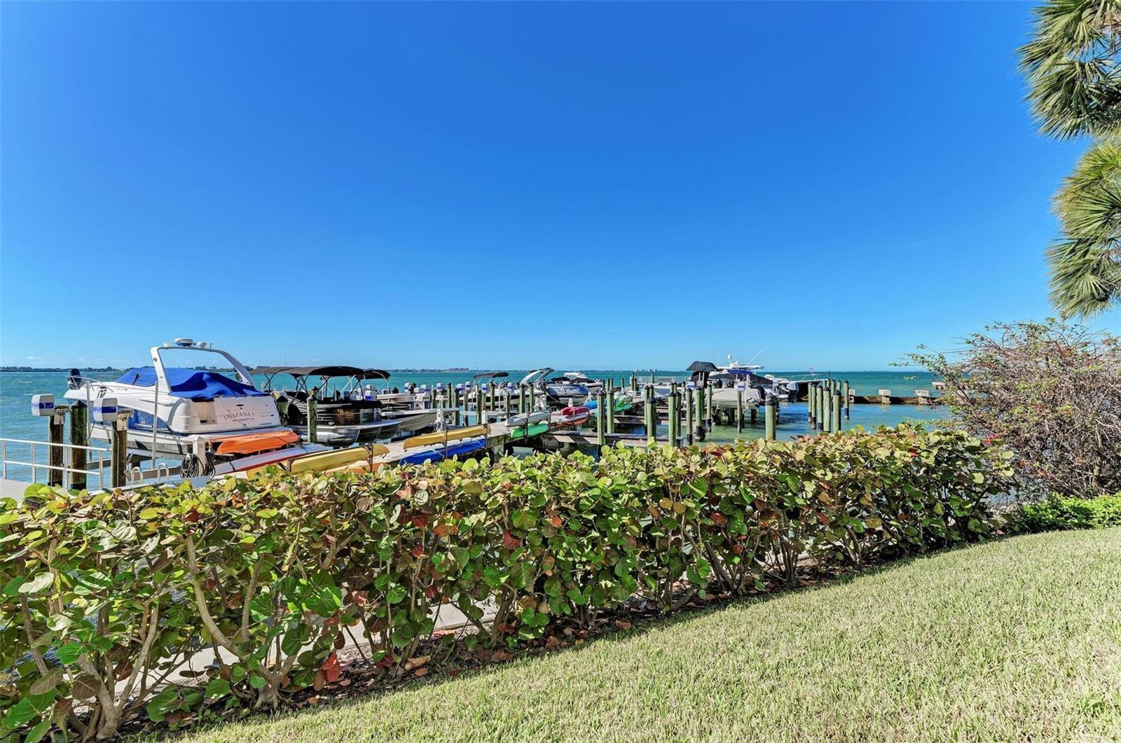 888 BLVD OF THE ARTS #303, SARASOTA, FL, 34236