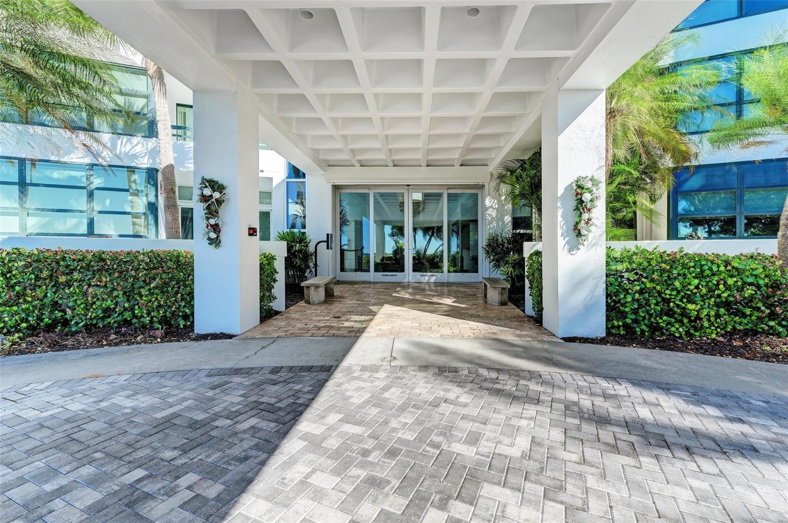 888 BLVD OF THE ARTS #303, SARASOTA, FL, 34236