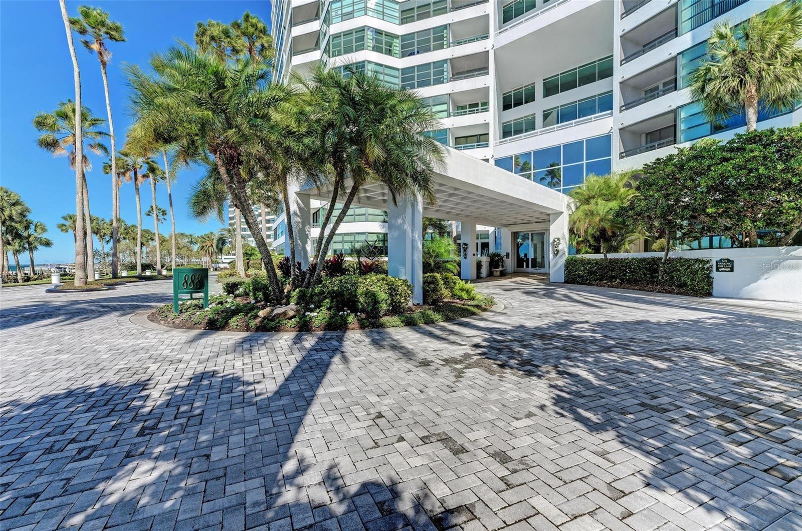 888 BLVD OF THE ARTS #303, SARASOTA, FL, 34236