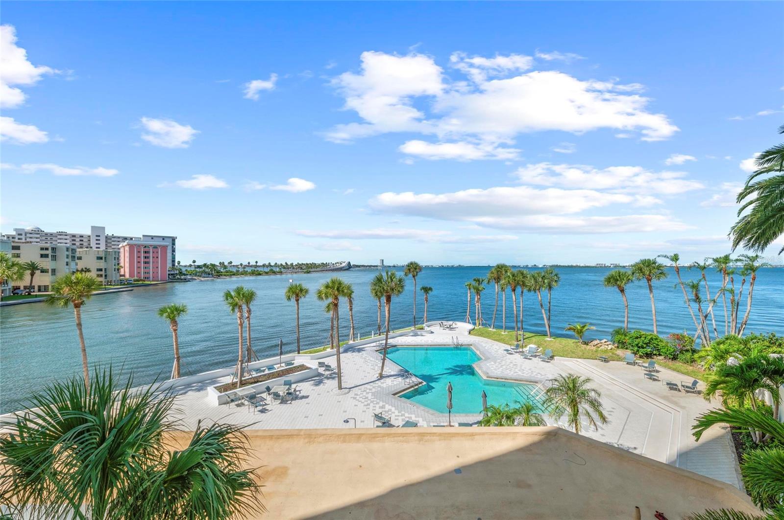 888 BLVD OF THE ARTS #303, SARASOTA, FL, 34236