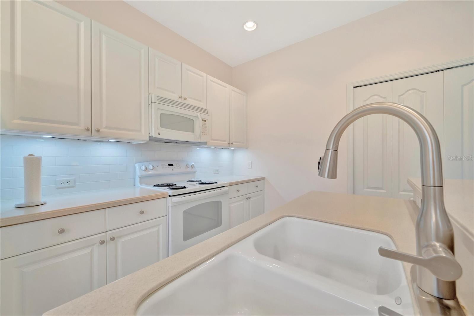 1306 MORNING SKY GLN, BRADENTON, FL, 34208