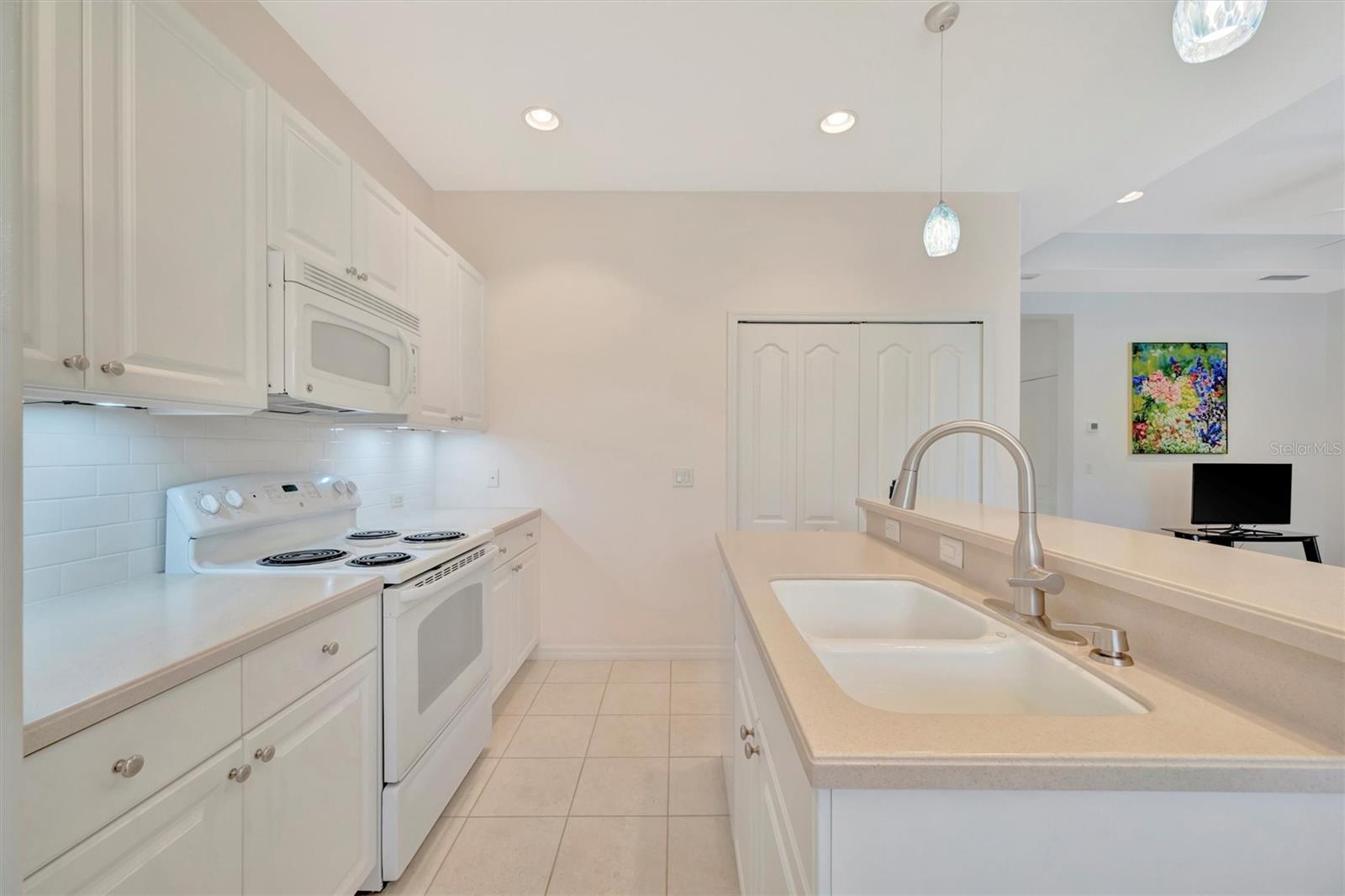 1306 MORNING SKY GLN, BRADENTON, FL, 34208