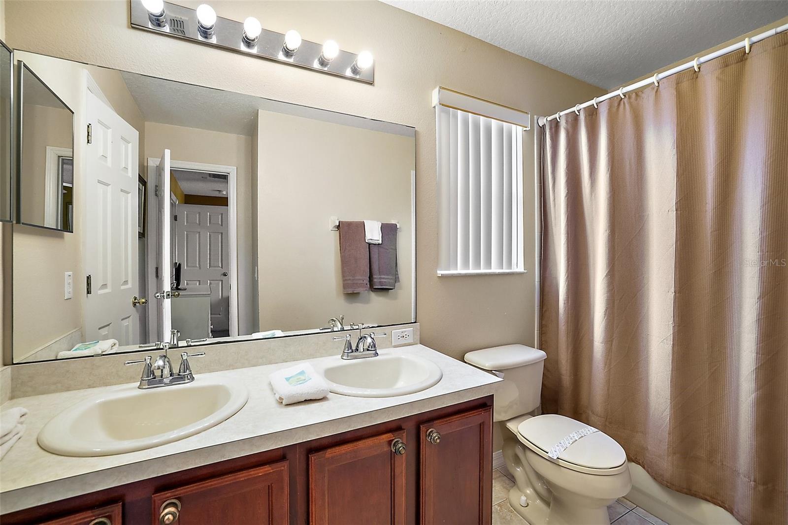 2903 BLOOMING ALAMANDA LOOP, KISSIMMEE, FL, 34747