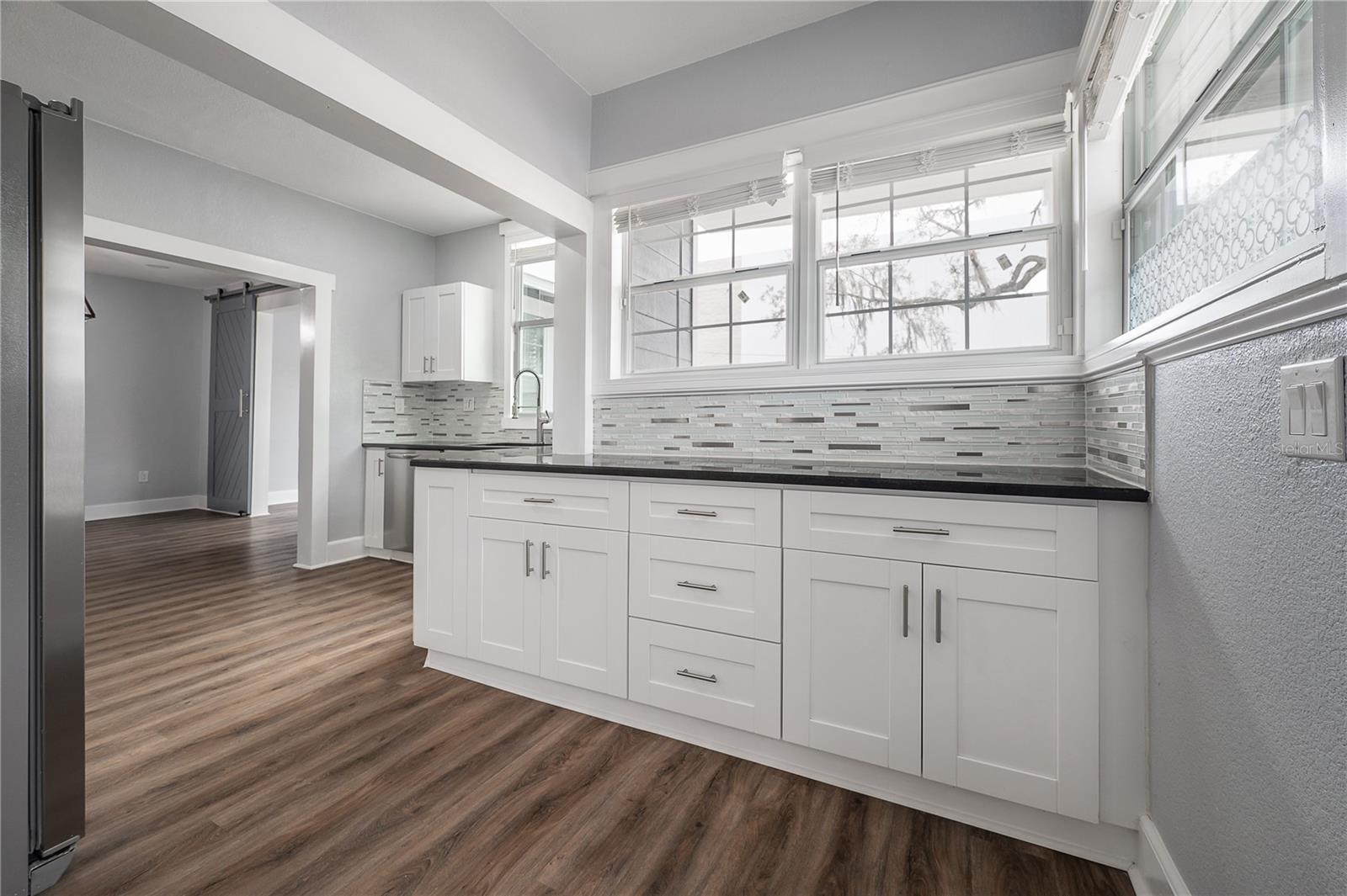 1202 E GIDDENS AVE, TAMPA, FL, 33603