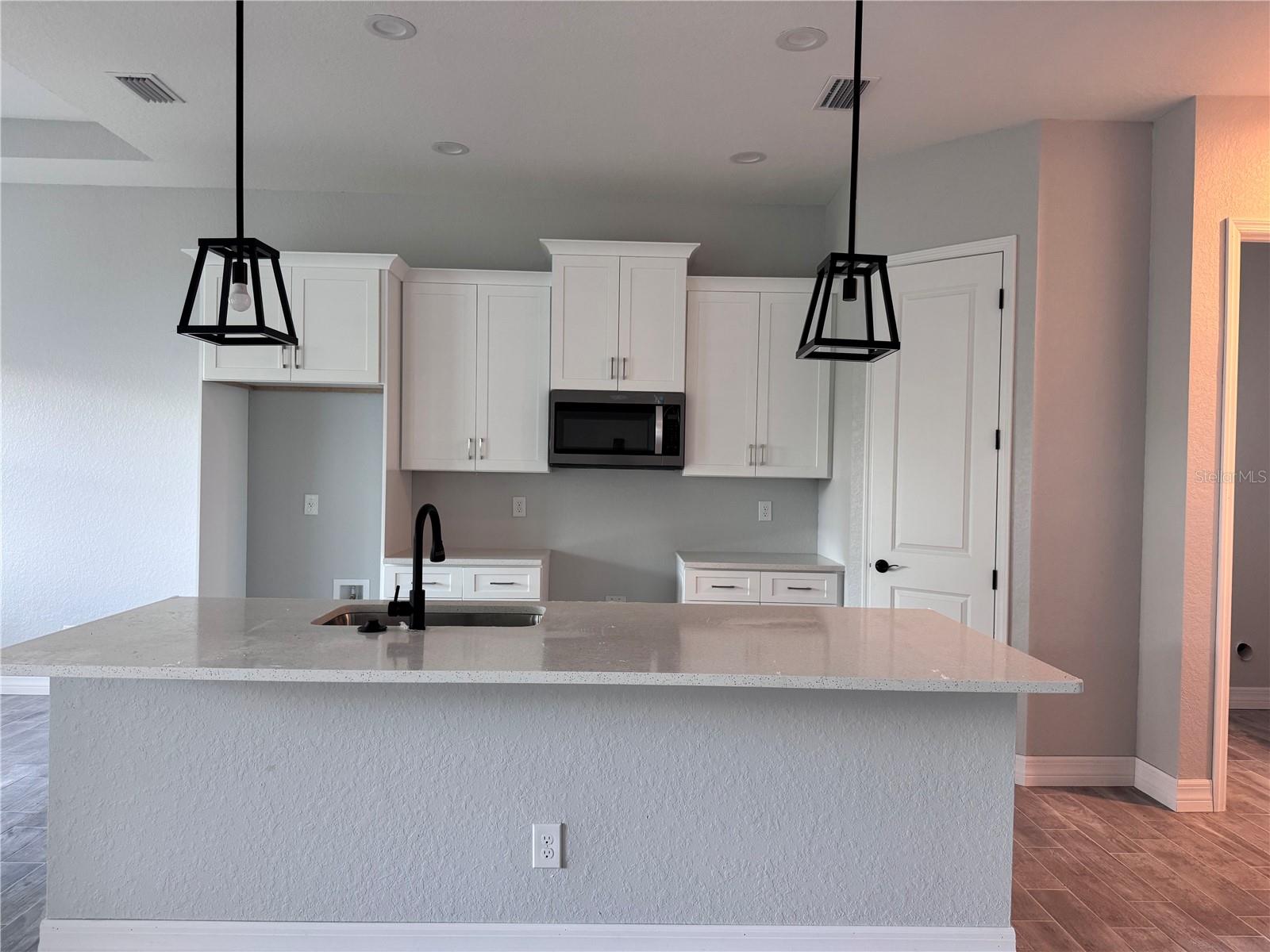 115 SUNRISE DR, ROTONDA WEST, FL, 33947