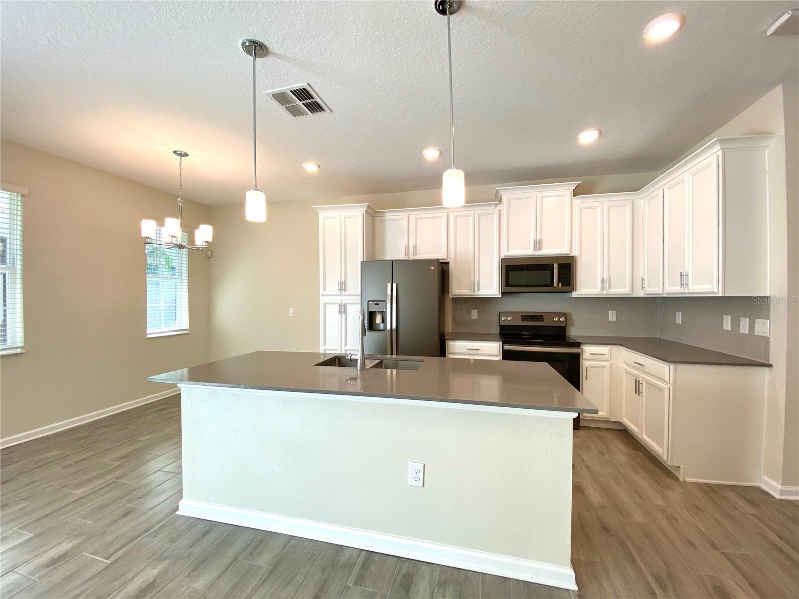 1304 SHINNECOCK HILLS DR, CHAMPIONS GATE, FL, 33896