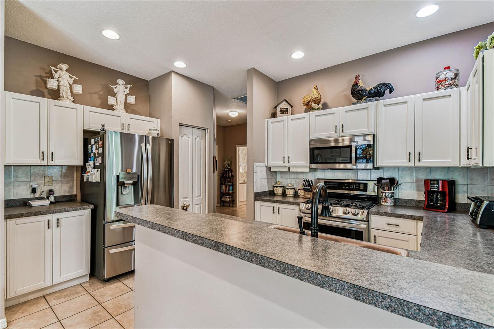 9408 EDENTON WAY, TAMPA, FL, 33626