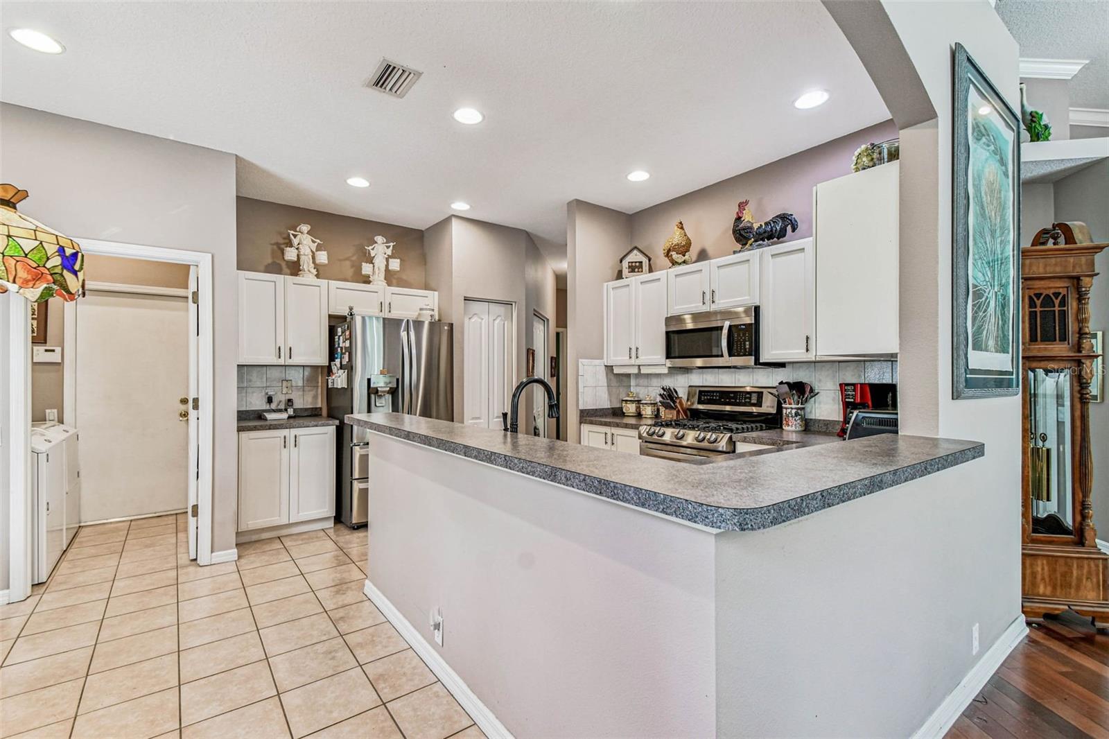 9408 EDENTON WAY, TAMPA, FL, 33626