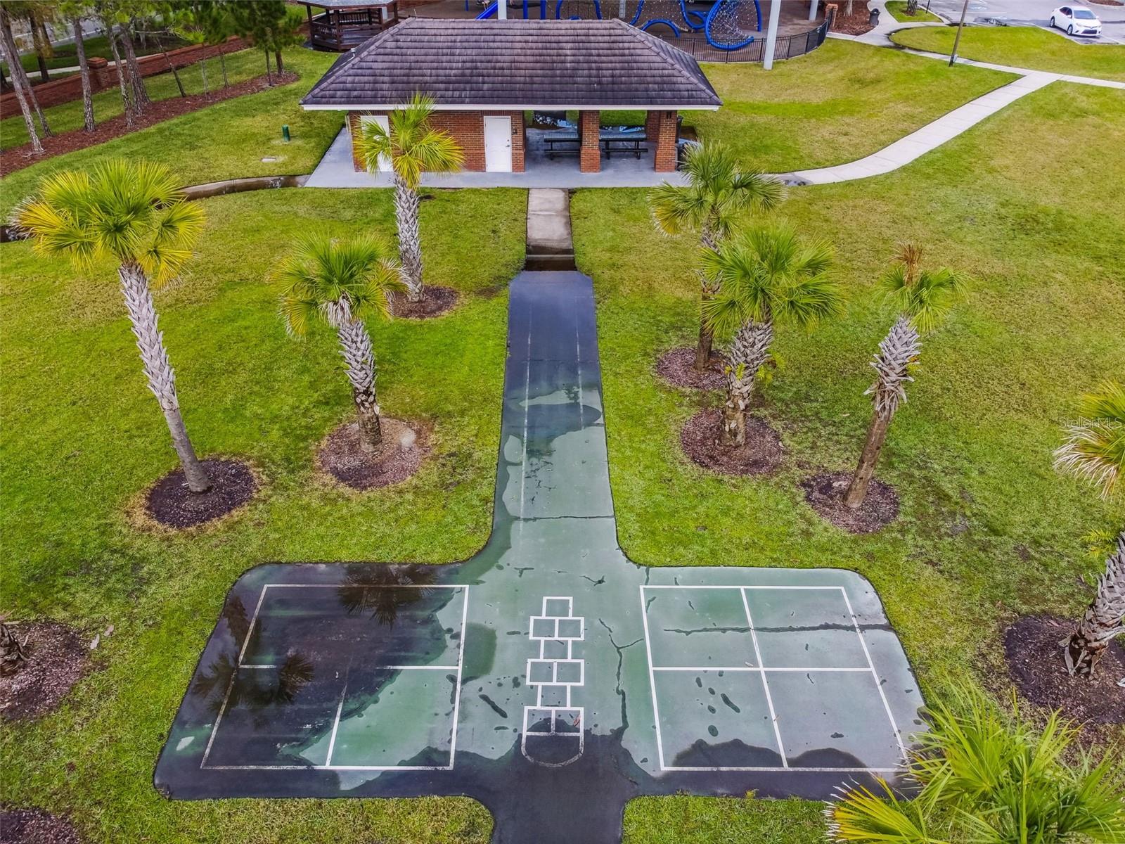 9408 EDENTON WAY, TAMPA, FL, 33626