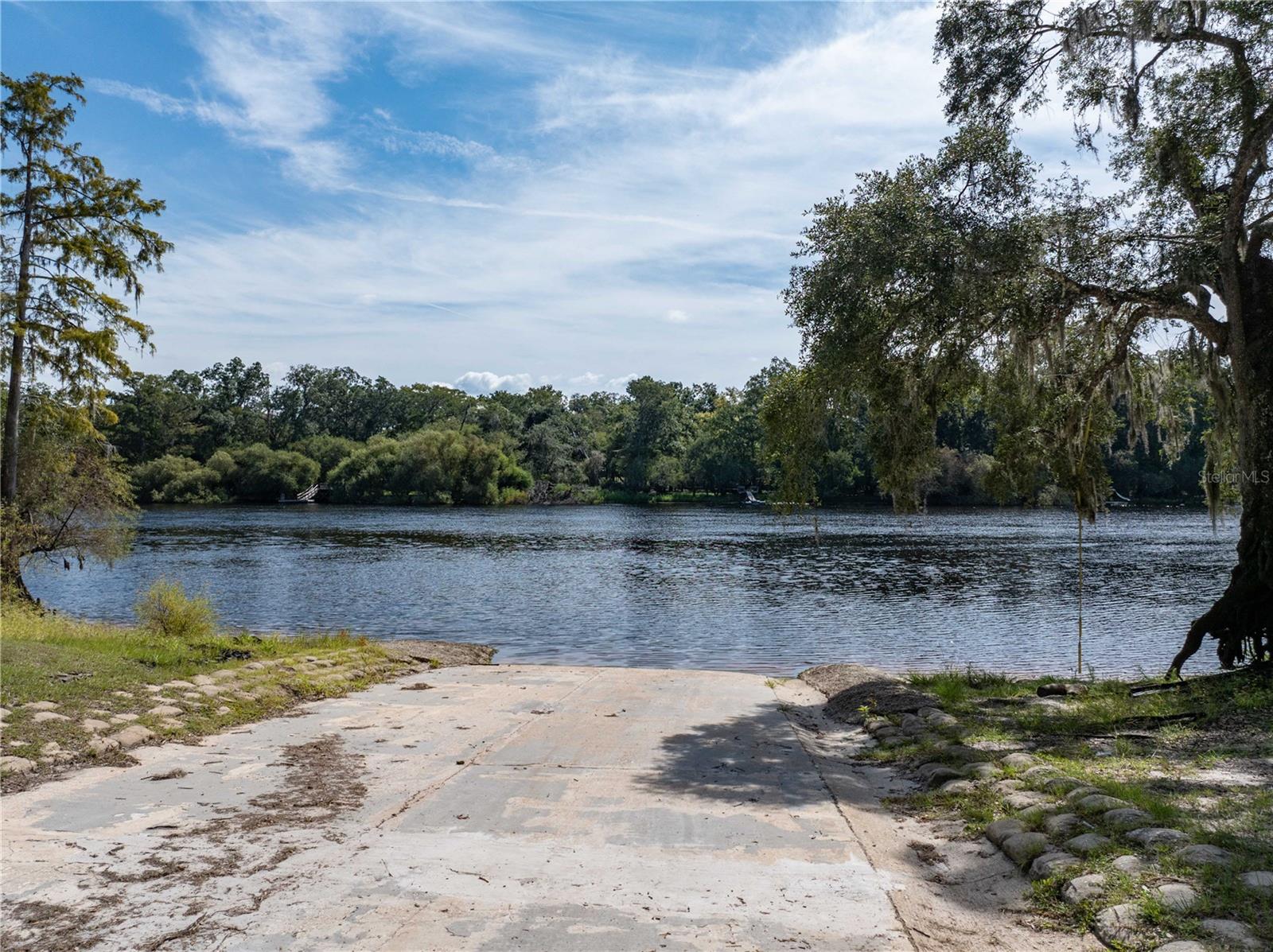 1357 NE 930TH ST, OLD TOWN, FL, 32680