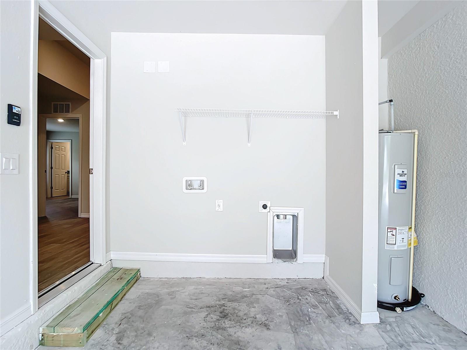 17131 THOMPSON AVE, PORT CHARLOTTE, FL, 33948