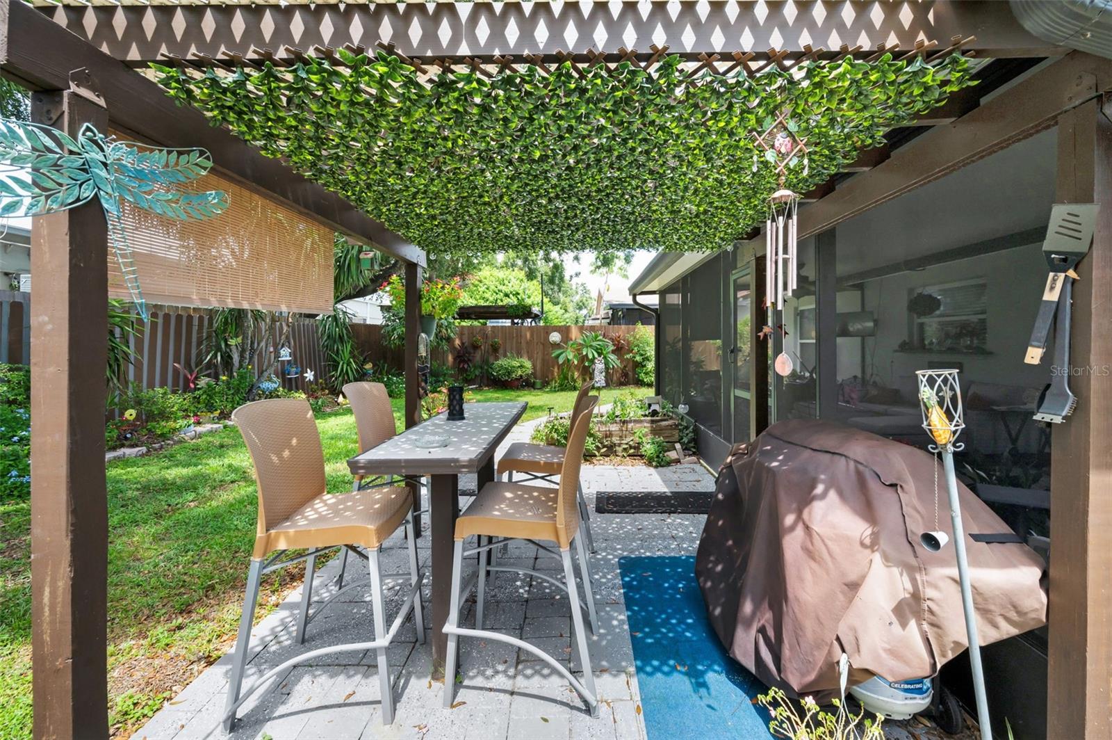 3233 CARRIAGE DR, PALM HARBOR, FL, 34684