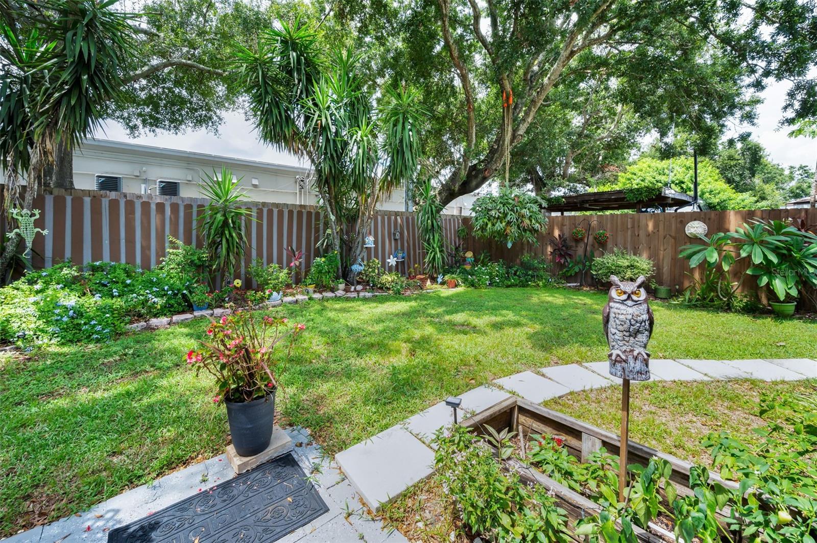 3233 CARRIAGE DR, PALM HARBOR, FL, 34684