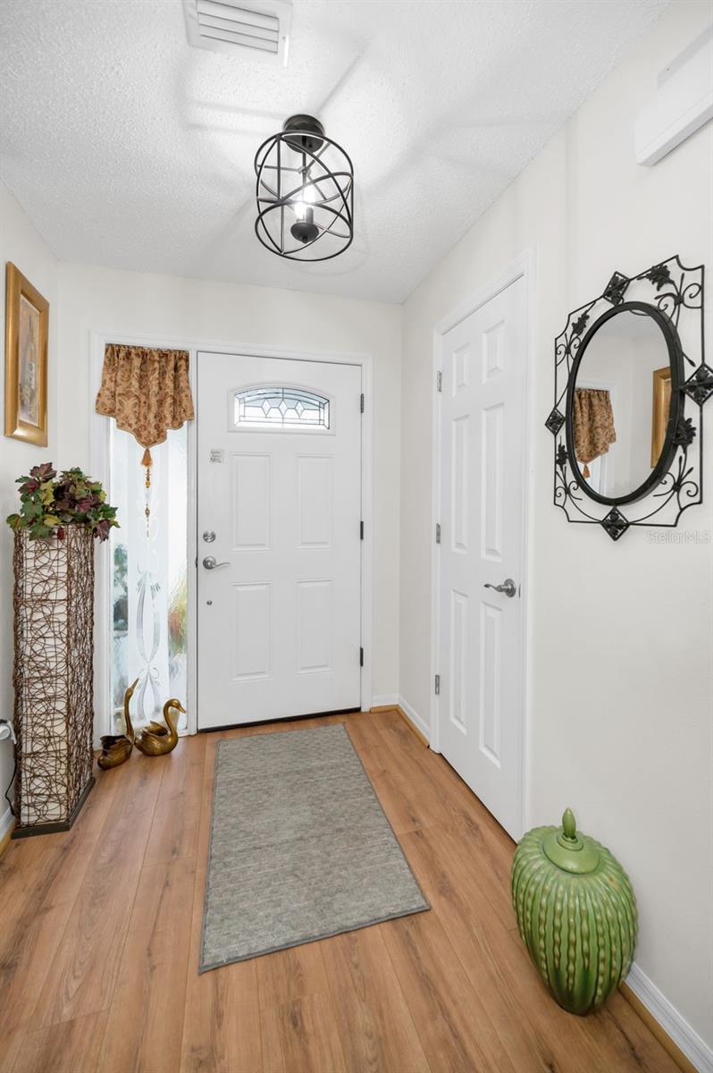 3233 CARRIAGE DR, PALM HARBOR, FL, 34684