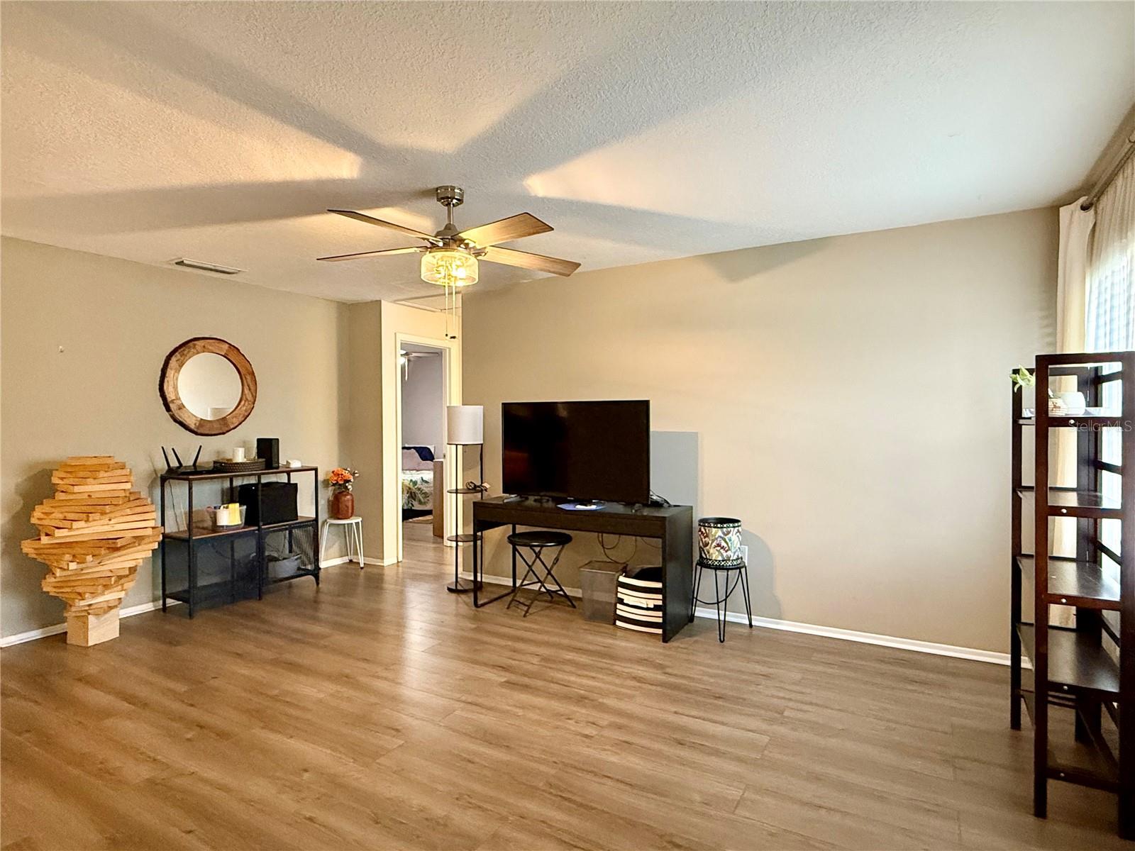 7261 55TH AVE N, ST PETERSBURG, FL, 33709