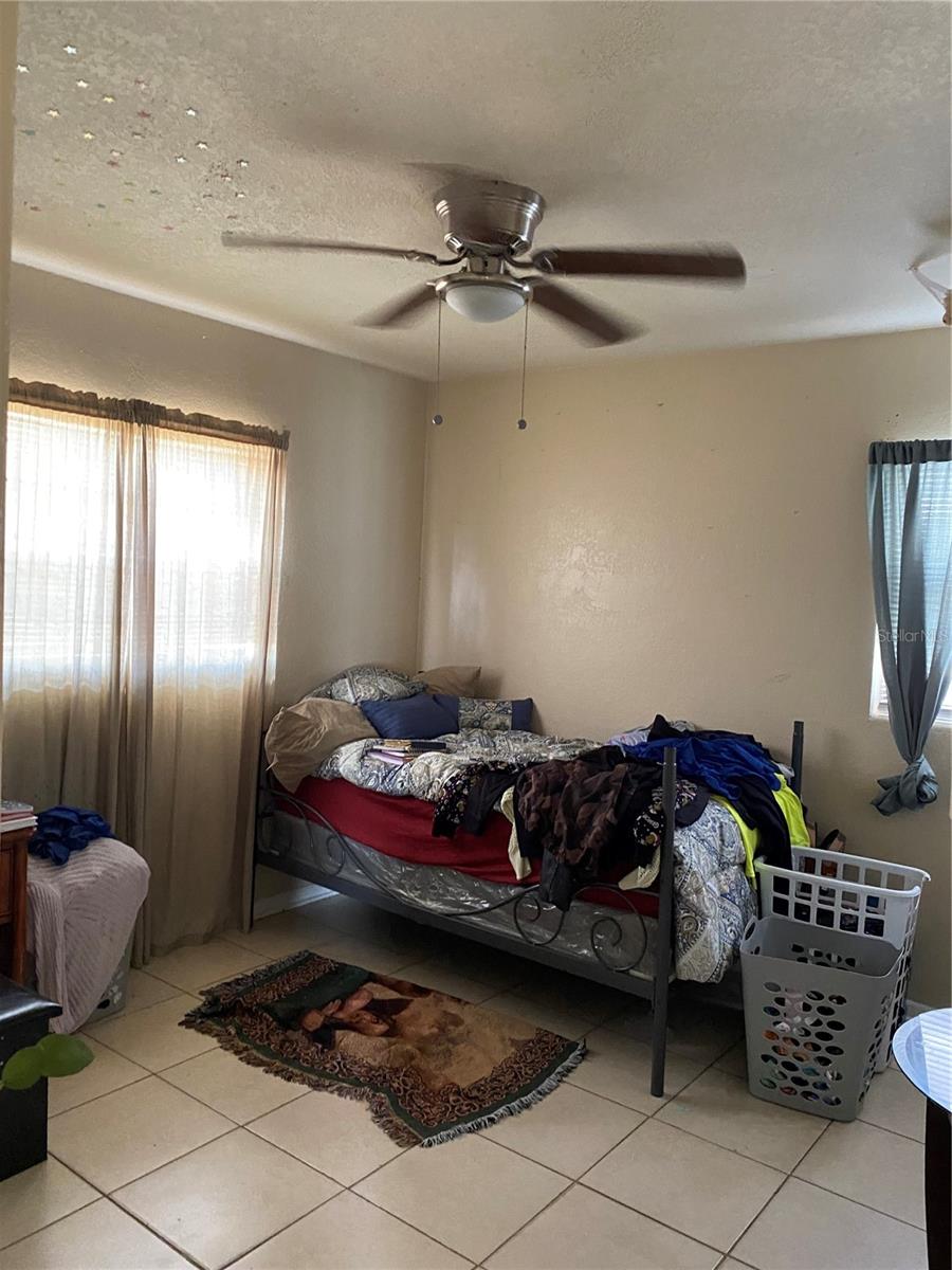 4207 MEADOWBROOK AVE, ORLANDO, FL, 32808