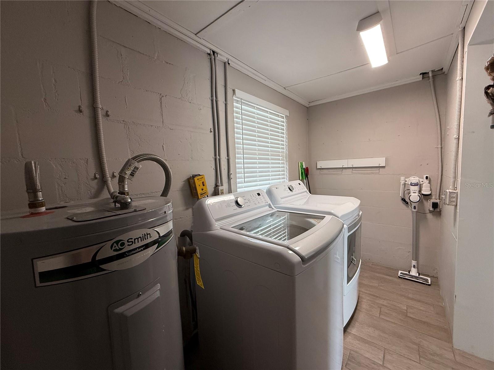 327 LAKE VAN RD, AUBURNDALE, FL, 33823