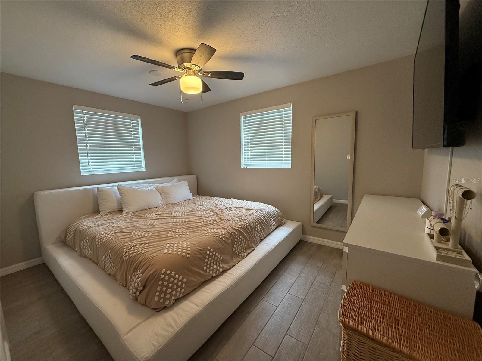 327 LAKE VAN RD, AUBURNDALE, FL, 33823