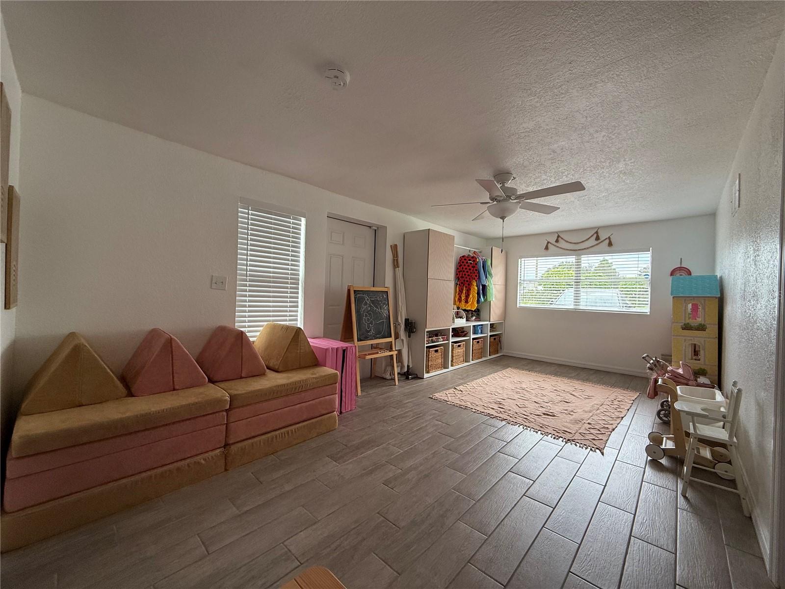 327 LAKE VAN RD, AUBURNDALE, FL, 33823