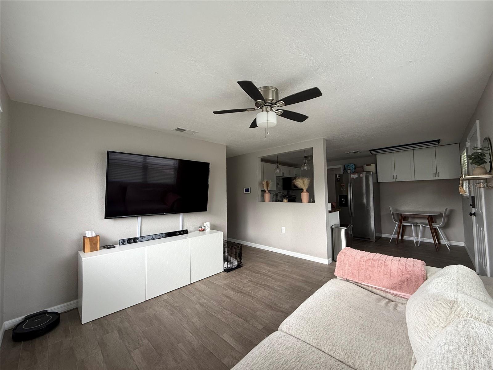 327 LAKE VAN RD, AUBURNDALE, FL, 33823