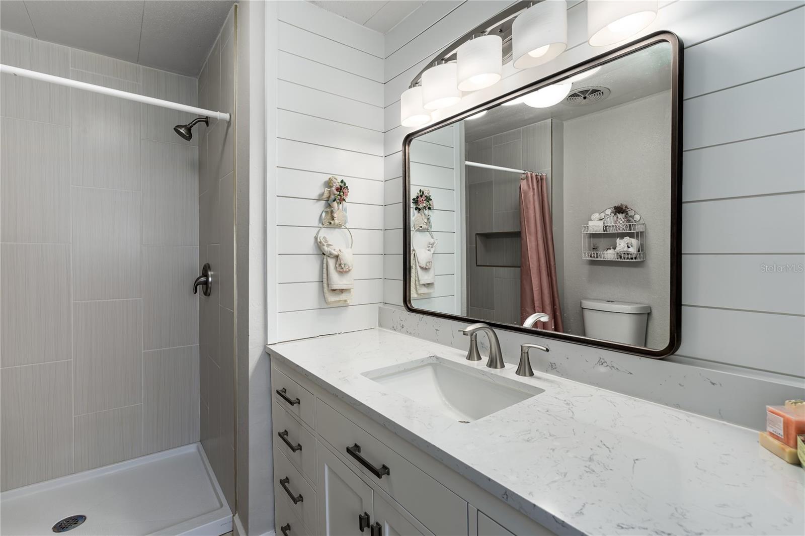 A4664318 Property Photo