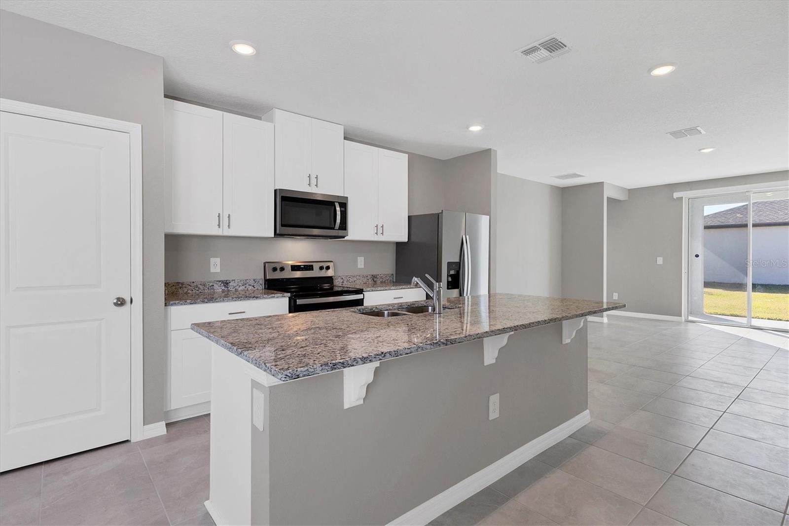 148 WHITELAND BND, NOKOMIS, FL, 34275