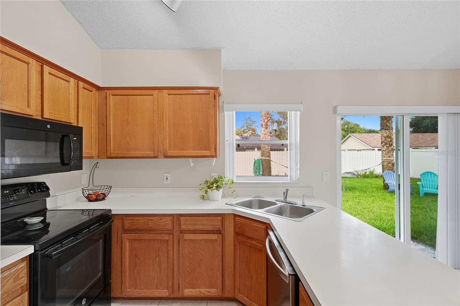 202 S HAMPTON CT, SANFORD, FL, 32773