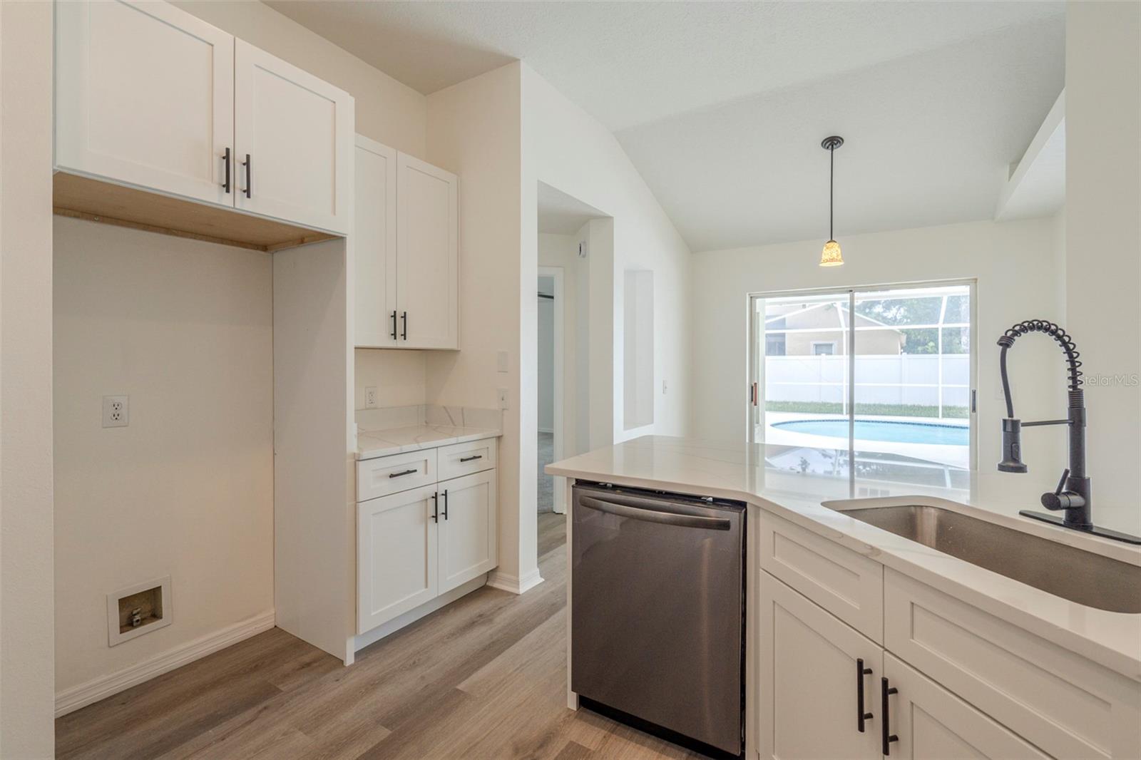 1910 LEICHESTER ST, VALRICO, FL, 33594