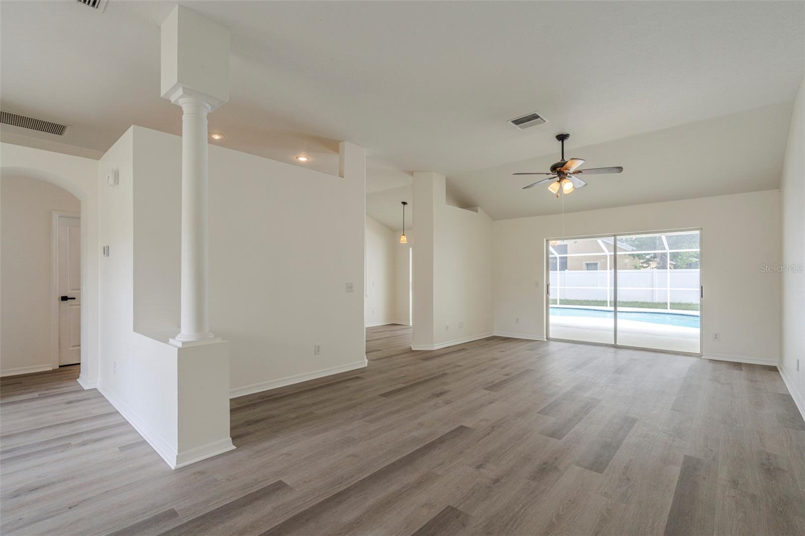 1910 LEICHESTER ST, VALRICO, FL, 33594