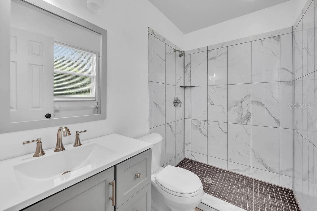 271 COCOA ST SE, PALM BAY, FL, 32909