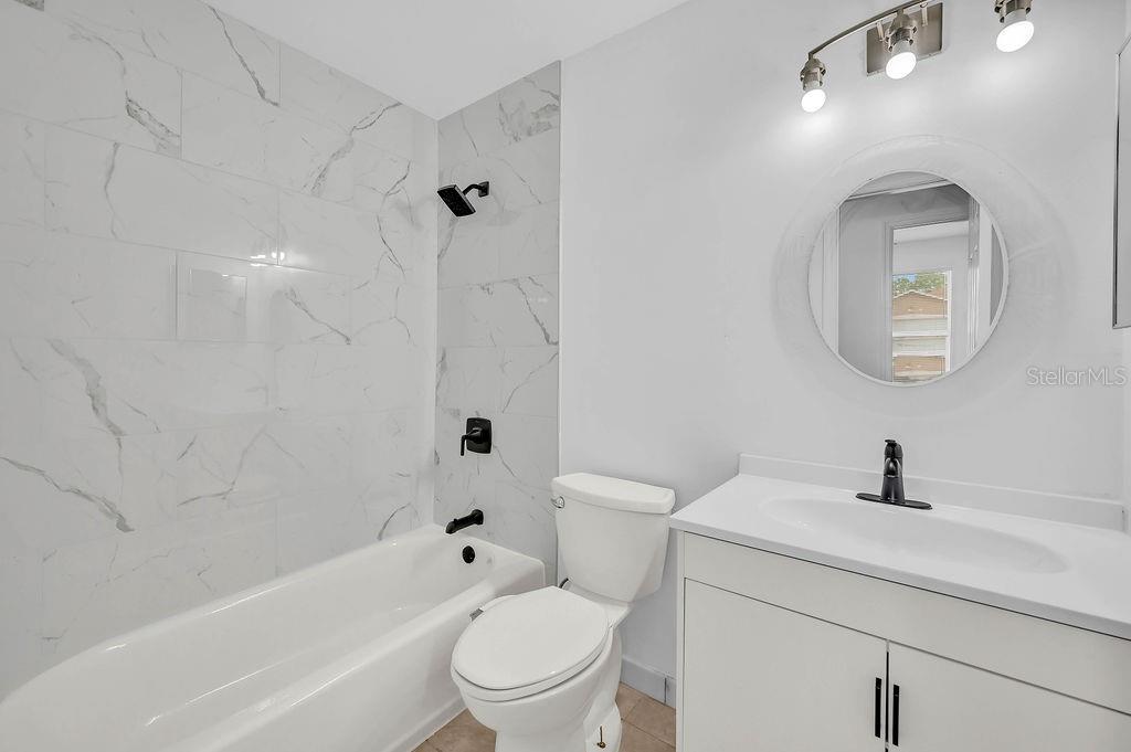 271 COCOA ST SE, PALM BAY, FL, 32909