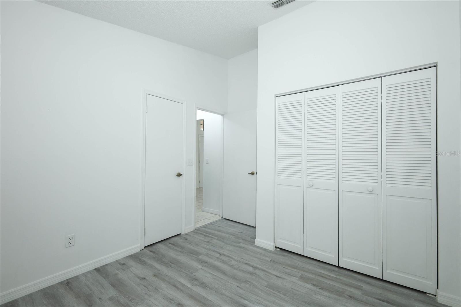 5802 PARKVIEW LAKE DR, ORLANDO, FL, 32821