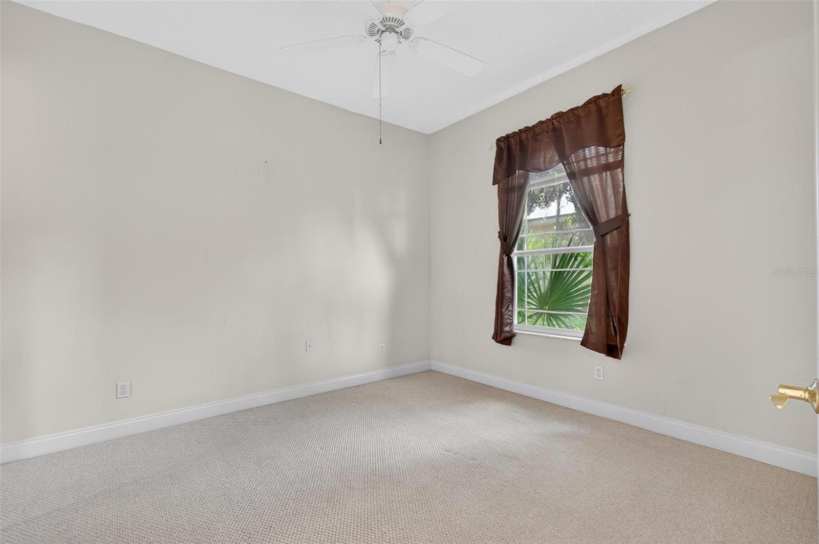 17 GRANDVIEW DR, PALM COAST, FL, 32137