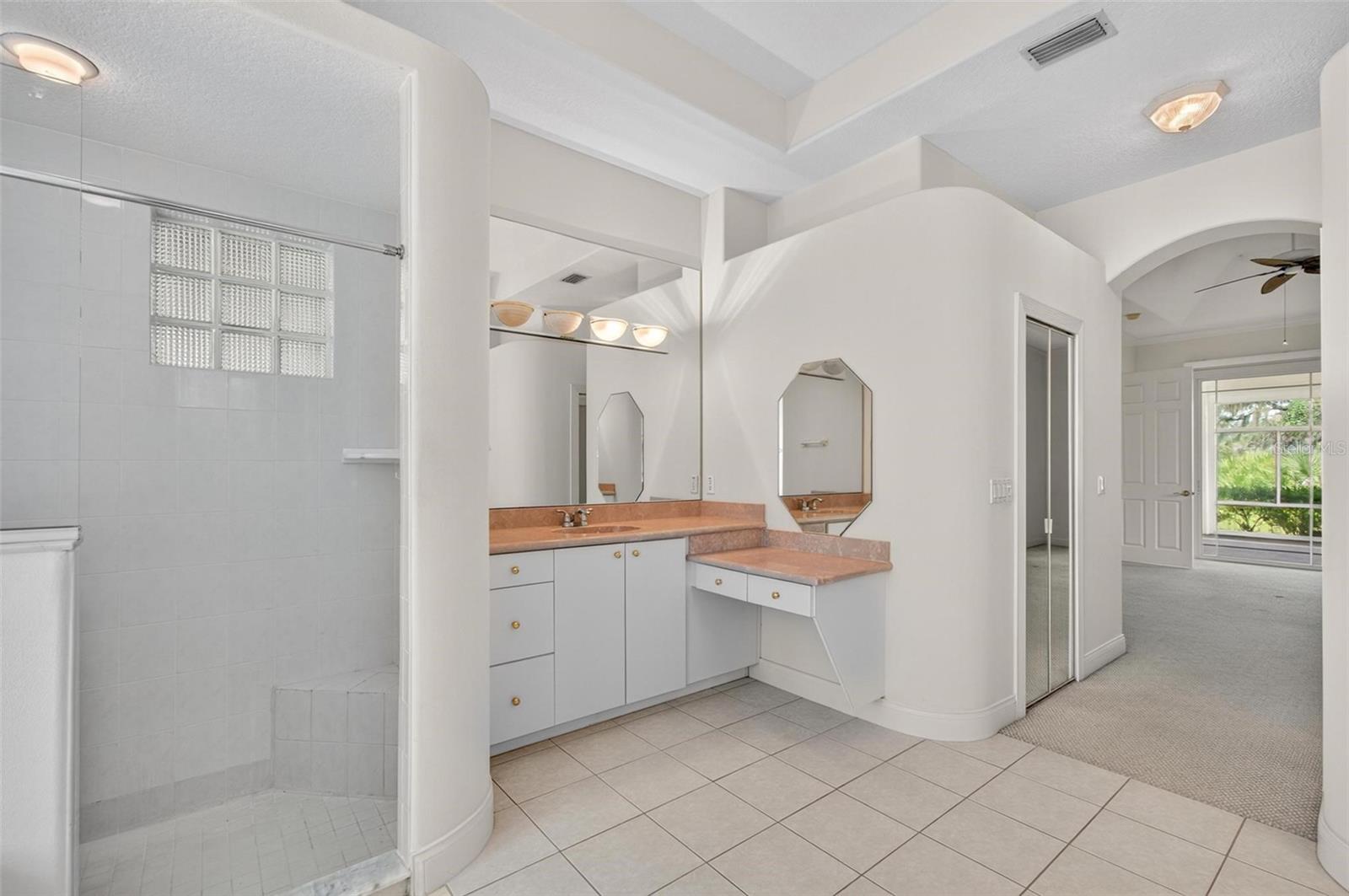 17 GRANDVIEW DR, PALM COAST, FL, 32137