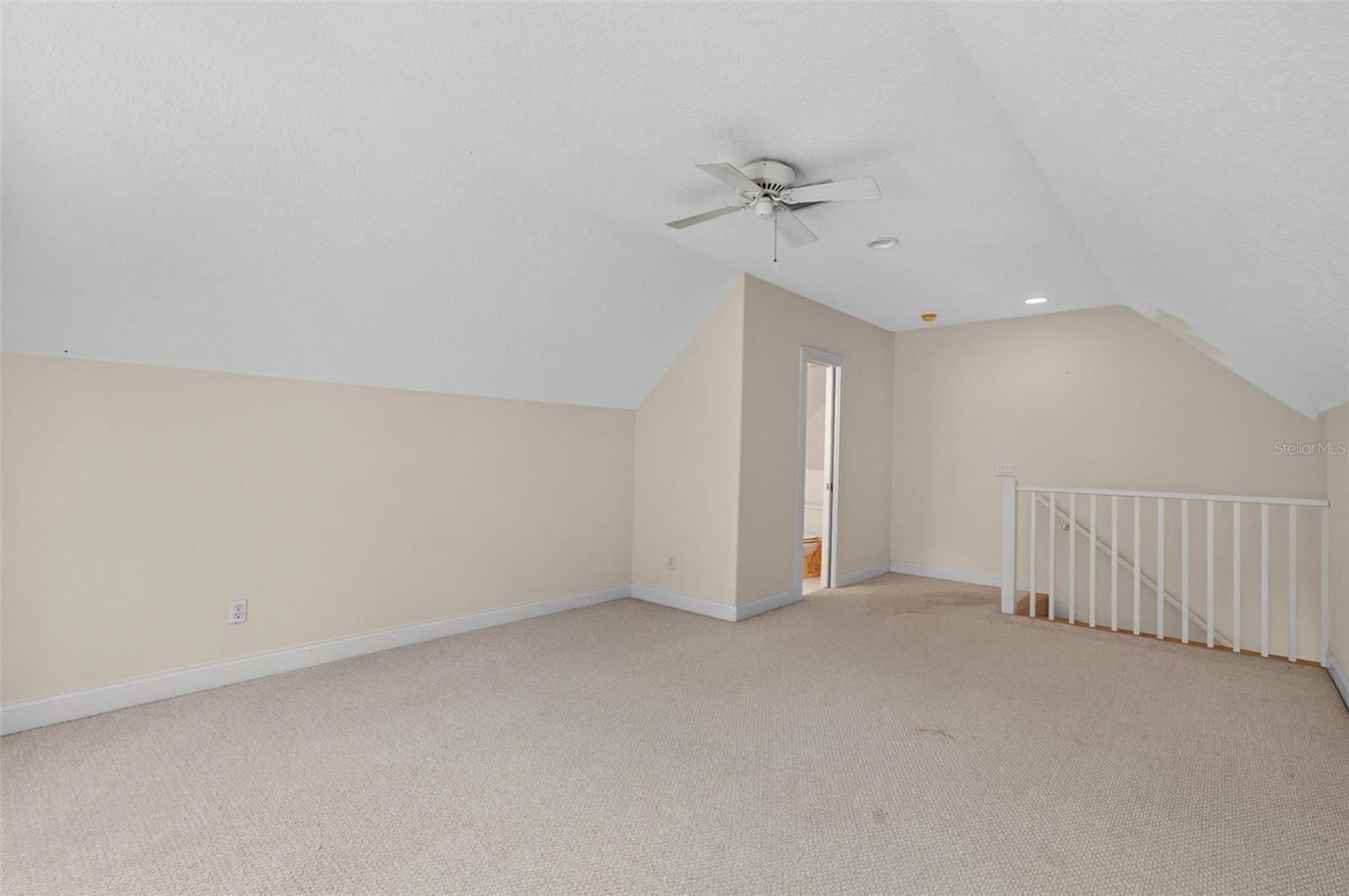 17 GRANDVIEW DR, PALM COAST, FL, 32137