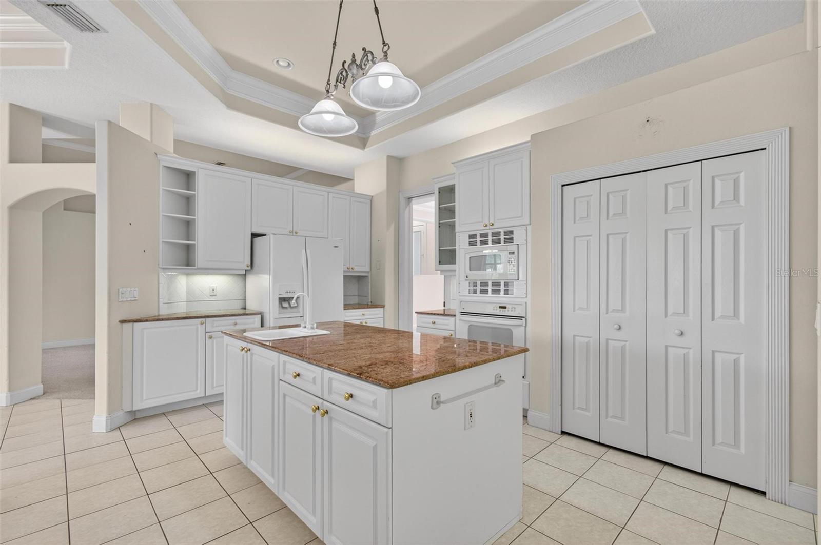 17 GRANDVIEW DR, PALM COAST, FL, 32137