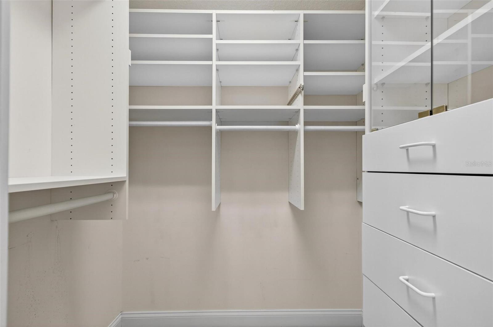 17 GRANDVIEW DR, PALM COAST, FL, 32137