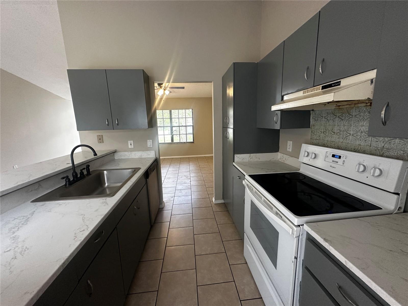 25 CEDAR TER, OCALA, FL, 34472