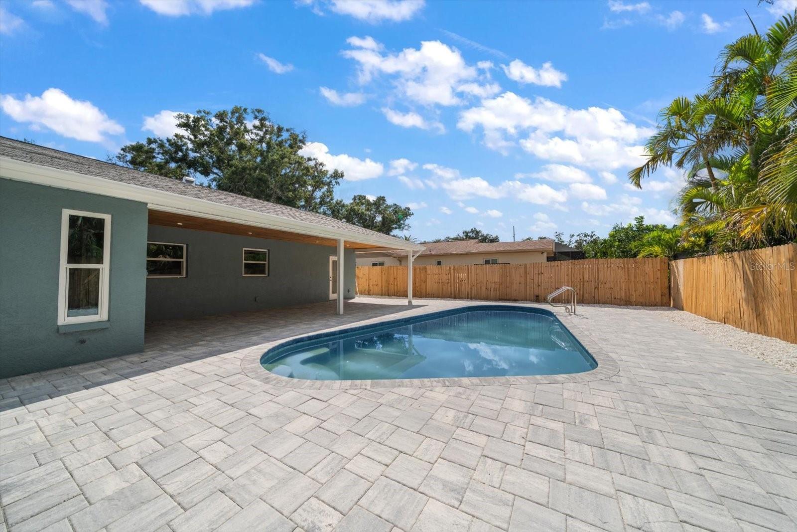 12445 104TH AVE, SEMINOLE, FL, 33778