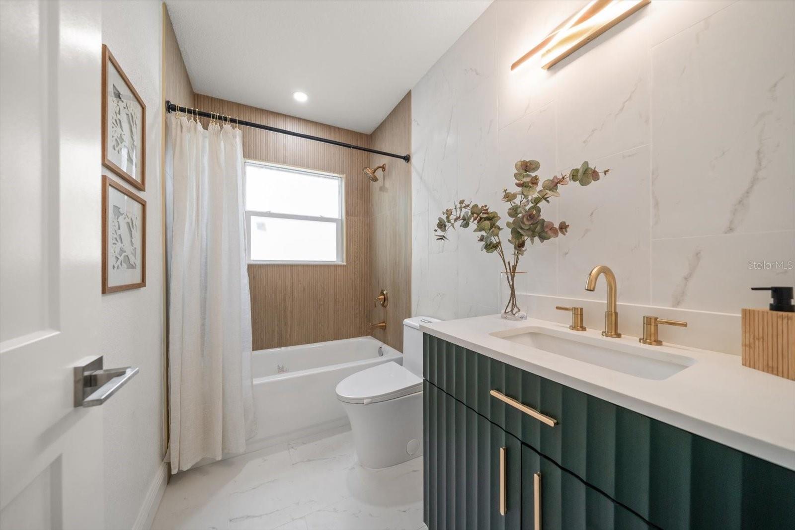 12445 104TH AVE, SEMINOLE, FL, 33778