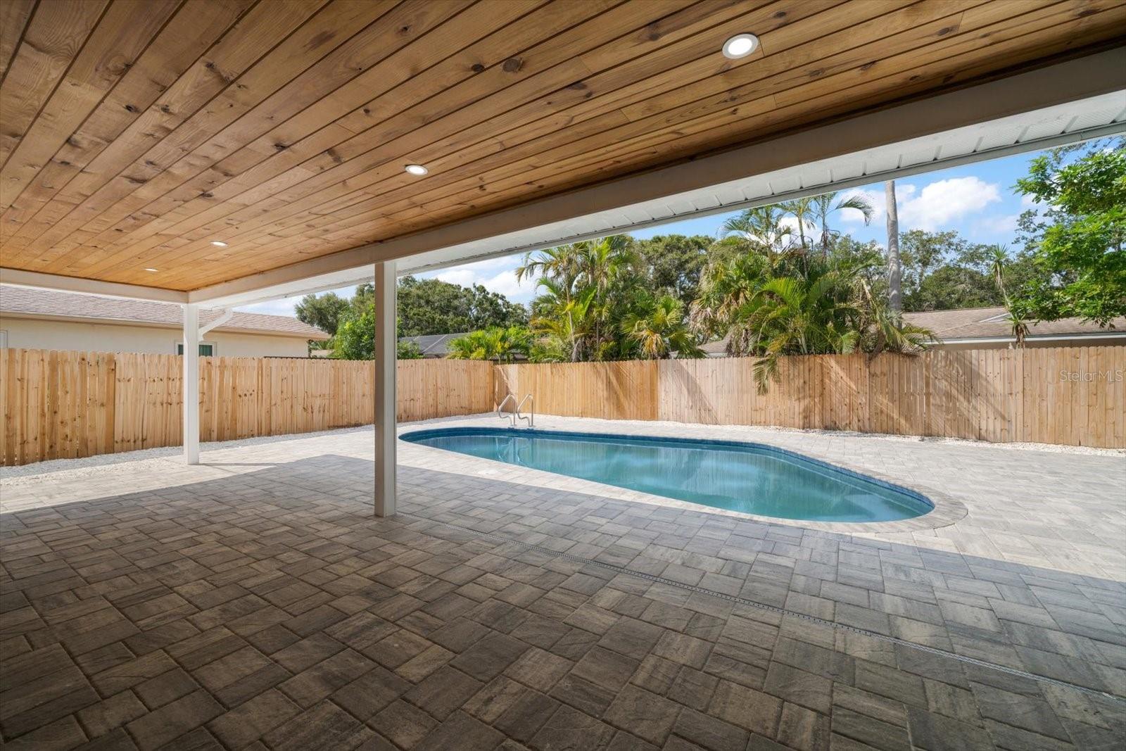 12445 104TH AVE, SEMINOLE, FL, 33778