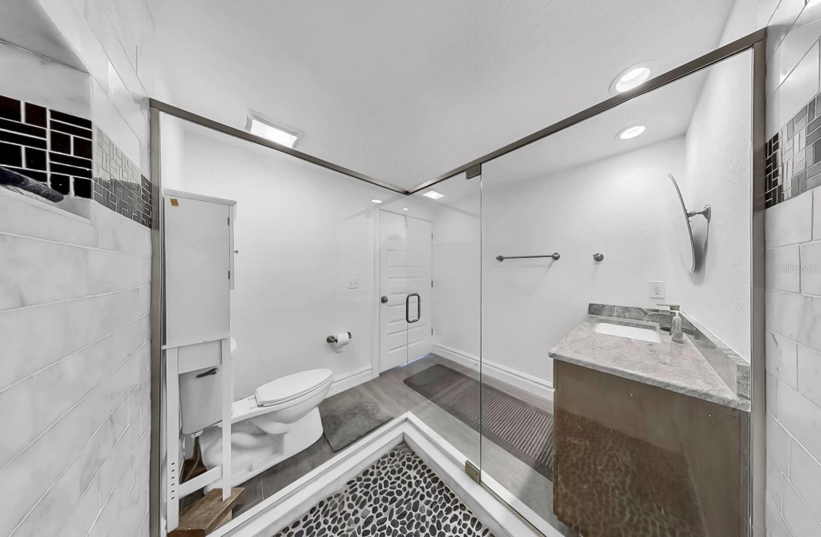 501 S MOODY AVE #1114, TAMPA, FL, 33609