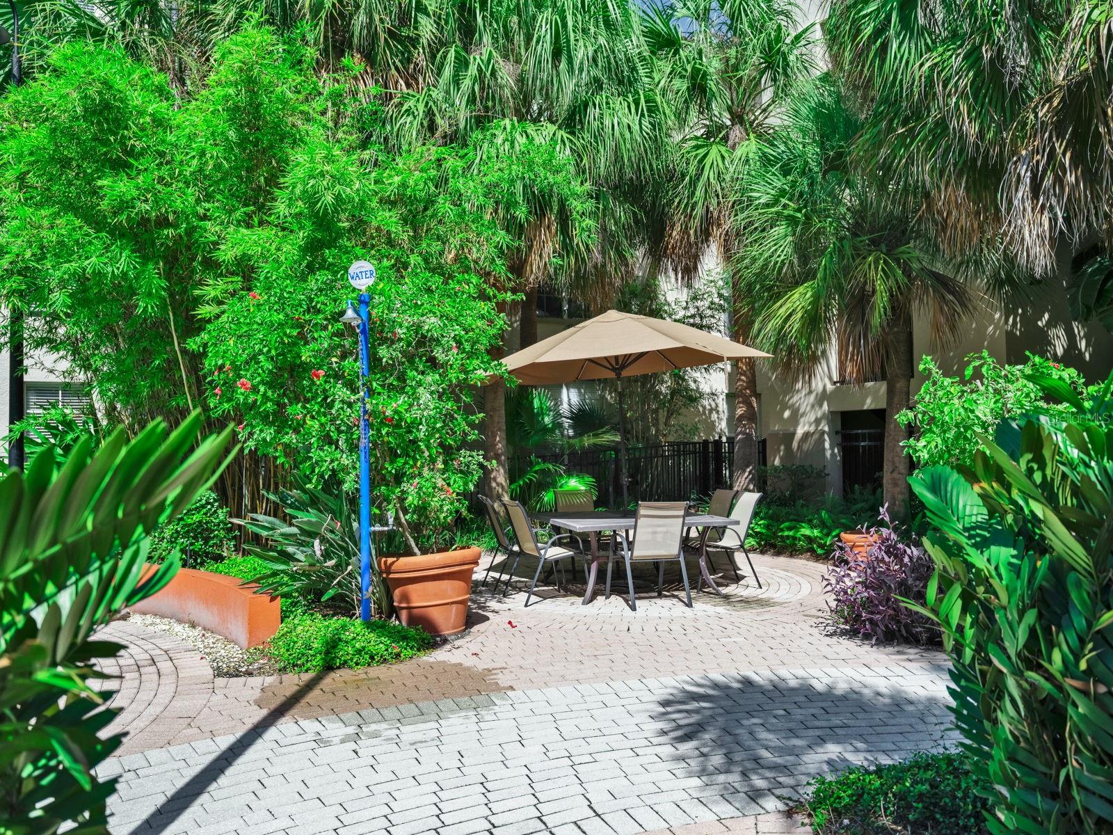 501 S MOODY AVE #1114, TAMPA, FL, 33609