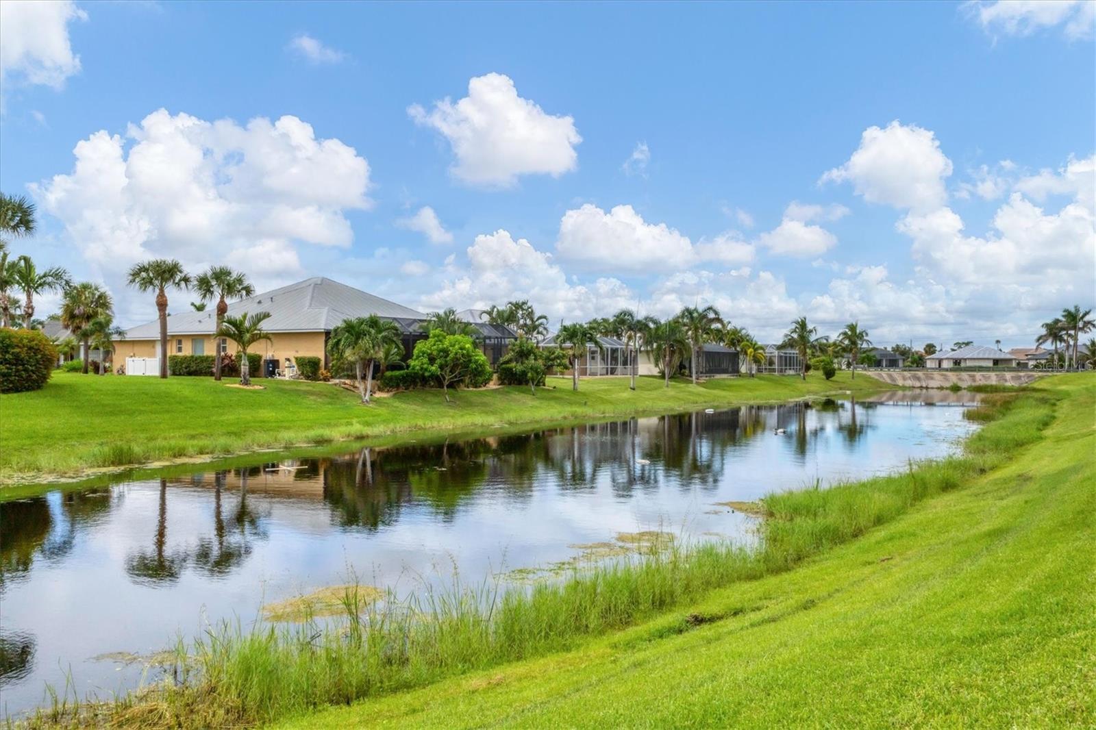 9 MEDALIST TER, ROTONDA WEST, FL, 33947