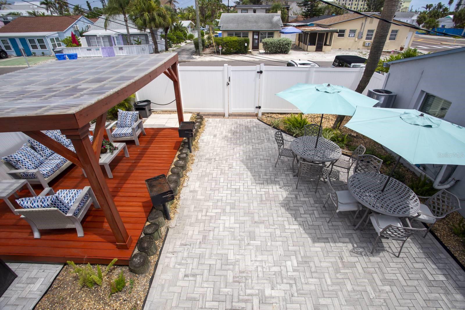 12315 GULF BLVD #1-8, TREASURE ISLAND, FL, 33706